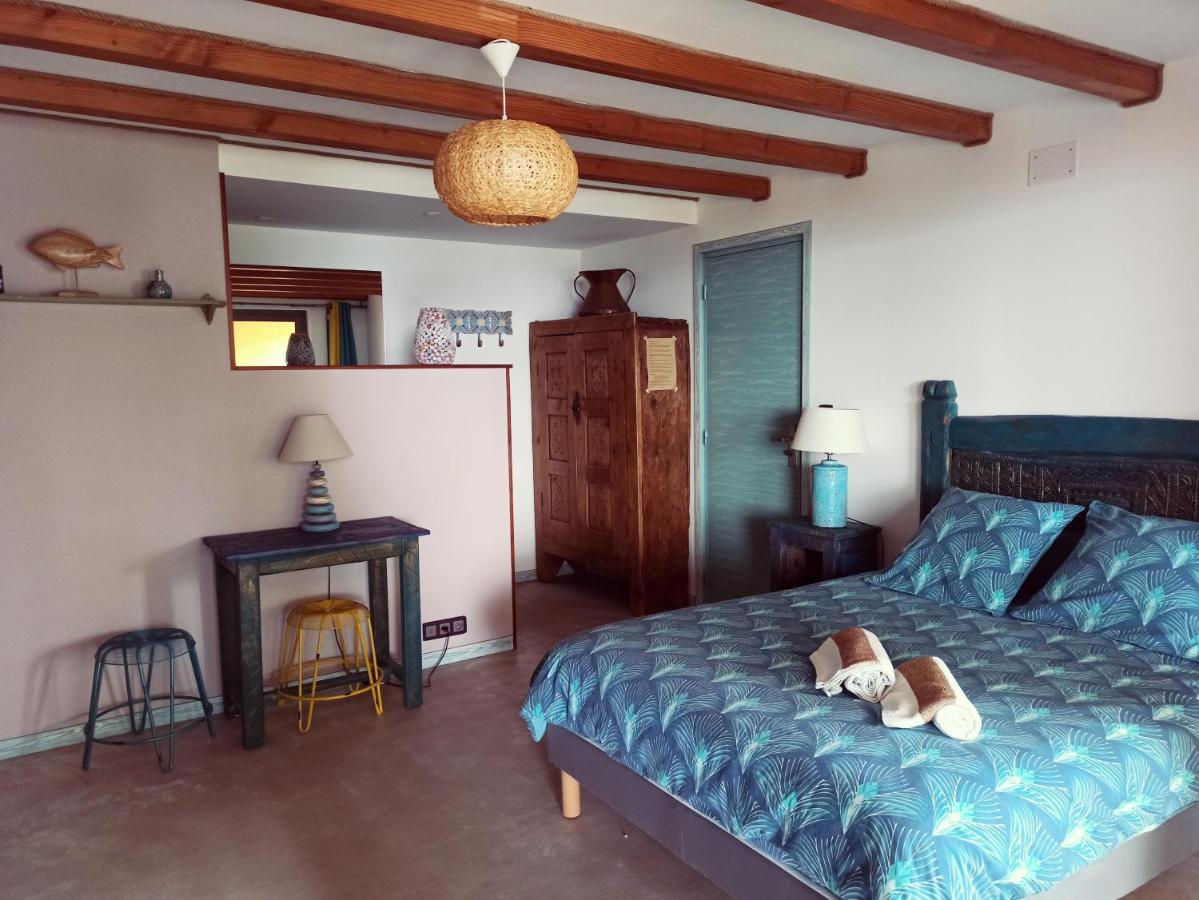 Bed and Breakfast O Reves Ailleurs Saint-Cyr-sur-Mer Zewnętrze zdjęcie